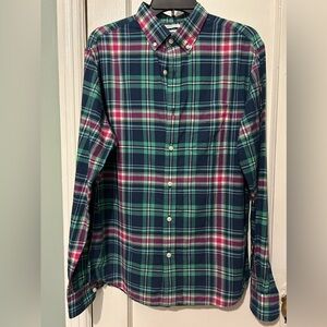 EUC men old navy checkered plaid slim fit button down sz M